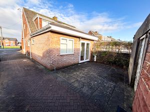 Photo 7- click for photo gallery